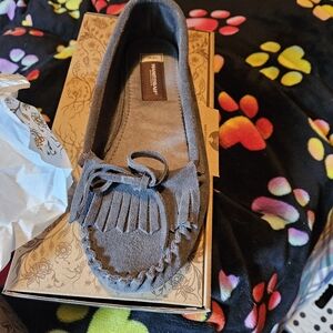 Manitoba Mukluks moccasins